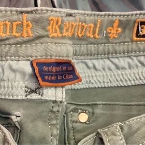 Size 32  Rock Revival Jeans Calli size 32 Mid Rise Curvy crop